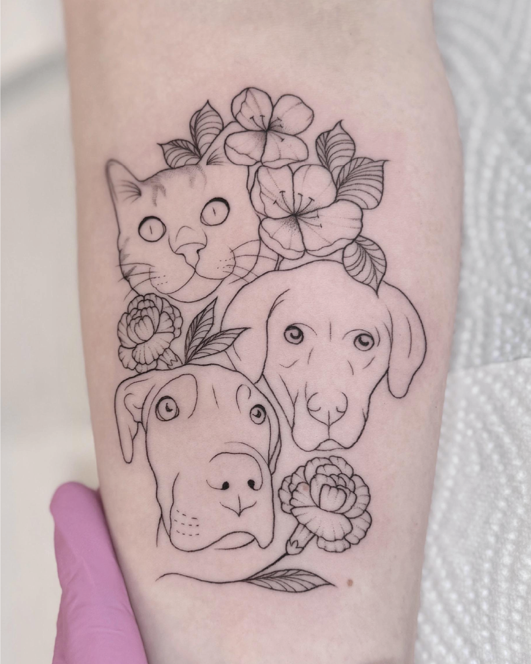 Fineline tattoo Madrid. estudio de tattoo madrid, estdio de tattoo cerca de mi, estudio de tattoo las rosas, dolores tattoo Madrid
