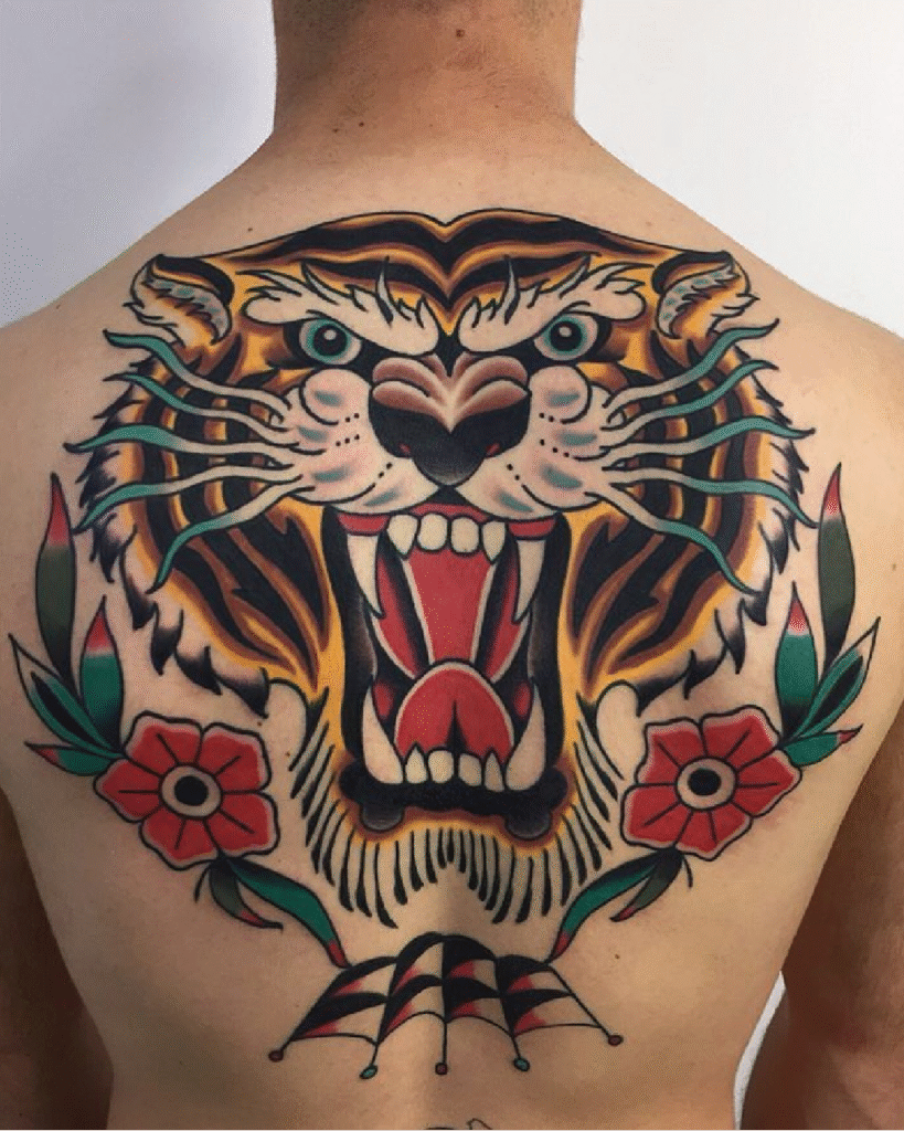 Tradicional tattoo Madrid. estudio de tattoo madrid, estdio de tattoo cerca de mi, estudio de tattoo las rosas, dolores tattoo