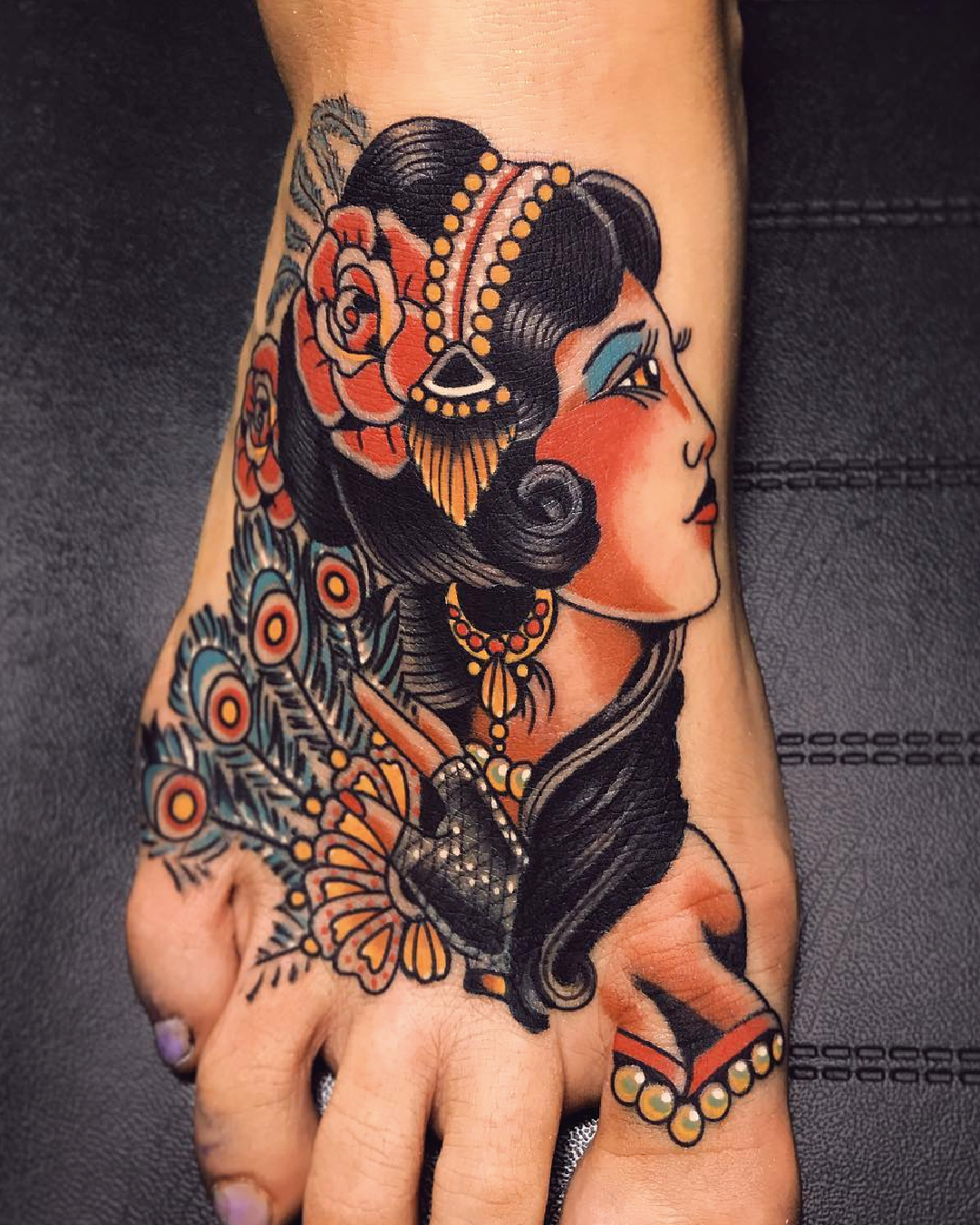 Tradicional tattoo Madrid. estudio de tattoo madrid, estdio de tattoo cerca de mi, estudio de tattoo las rosas, dolores tattoo