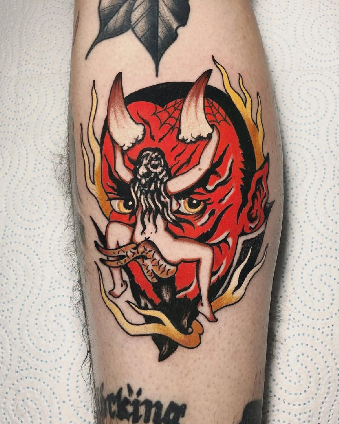 Tradicional tattoo Madrid. estudio de tattoo madrid, estdio de tattoo cerca de mi, estudio de tattoo las rosas, dolores tattoo