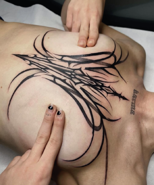 Ornamental tattoo Madrid. estudio de tattoo madrid, estdio de tattoo cerca de mi, estudio de tattoo las rosas, dolores tattoo